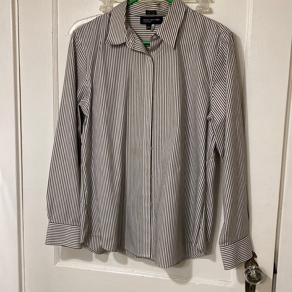 Jones New York stripped shirt